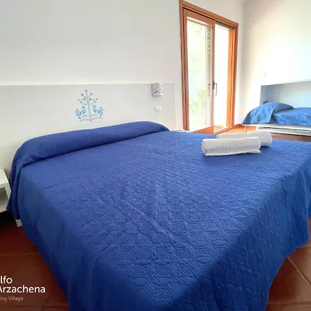شقة فندقية Villaggio Golfo Di Arzachena 3*