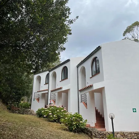 شقة فندقية Villaggio Golfo Di Arzachena 3*