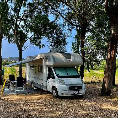 شقة فندقية Villaggio Golfo Di Arzachena