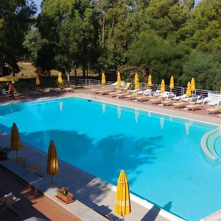 شقة فندقية Villaggio Golfo Di Arzachena 3*