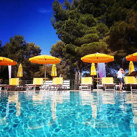 Villaggio Golfo Di Arzachena Apartahotel Cannigione